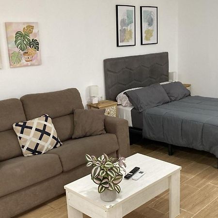Rockside Residences Suites La Linea N3 La Línea de la Concepción Εξωτερικό φωτογραφία