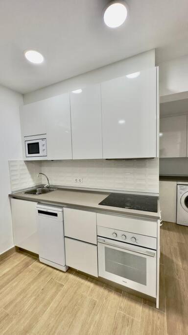 Rockside Residences Suites La Linea N3 La Línea de la Concepción Εξωτερικό φωτογραφία